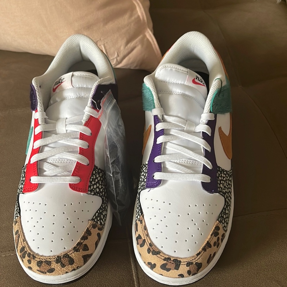 Women Nike Dunk Low 11.5